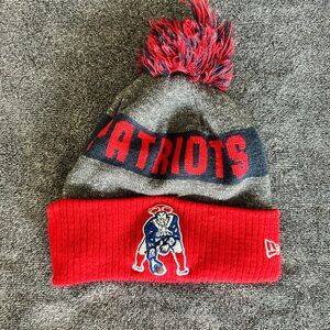 New Era NFL New England Patriots Red & Blue Winter Beanie, One Size Fits Most